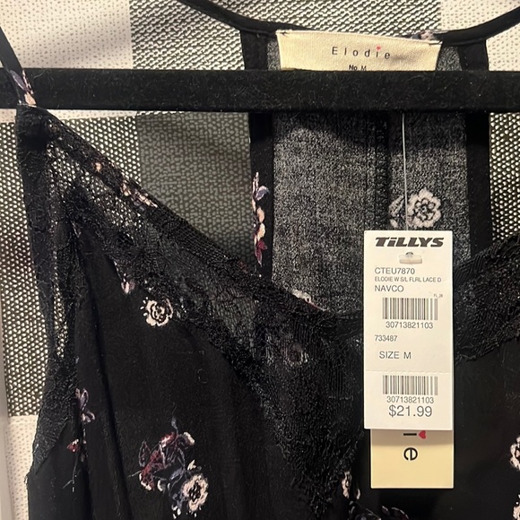 NWT Elodie Medium Sleeveless flowy top floral pattern with black lace - Picture 4 of 5